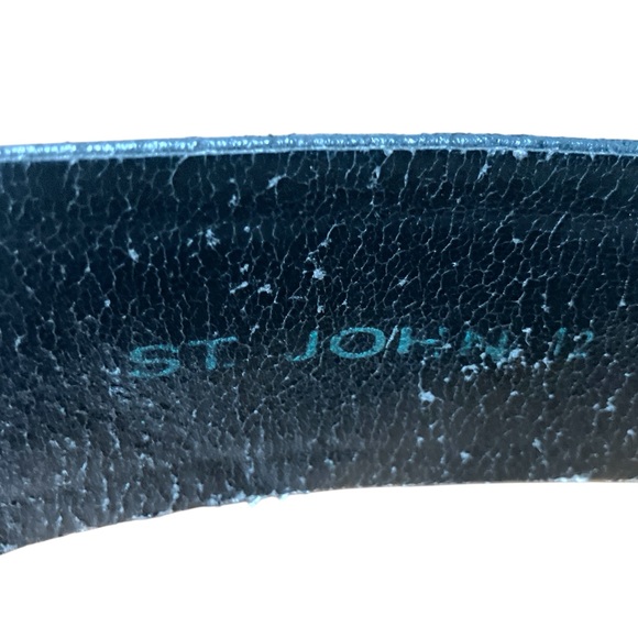 St. John Black and Gold Belt with Ornate Design, Velcro - Picture 4 of 5